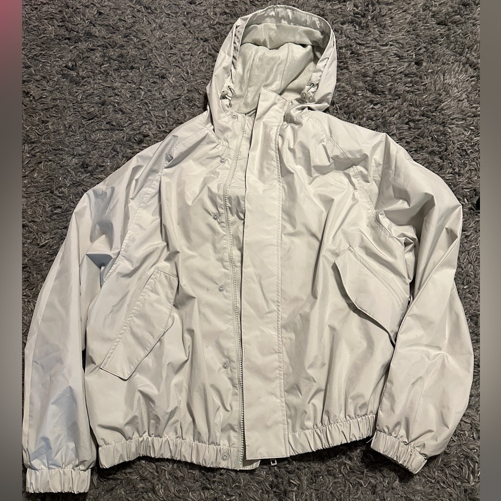 Mens H&M rain jacket/wind breaker